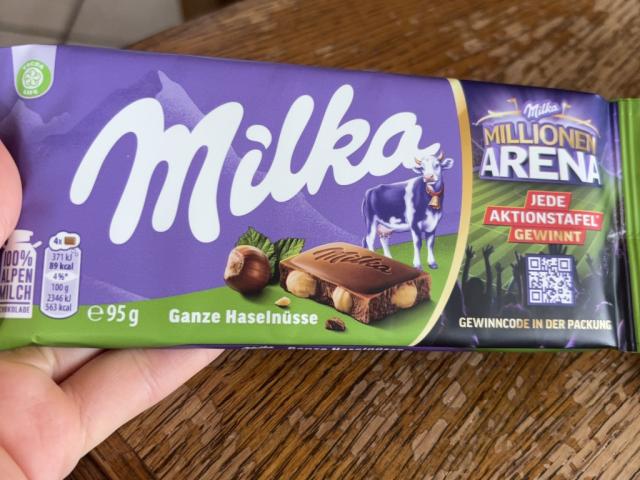 Uploaded by: maliA1 Uploaded by: maliA1