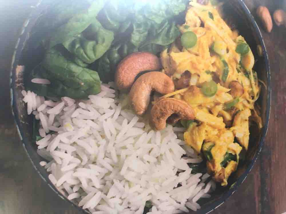 Curry-Cashew-Chicken von lenaboe97 | Hochgeladen von: lenaboe97