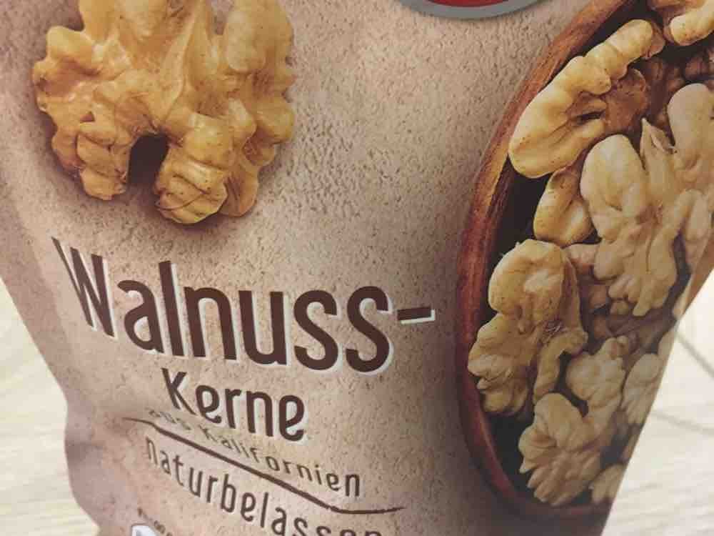 Walnuss-Kerne, naturbelassen von elsuscha | Hochgeladen von: elsuscha