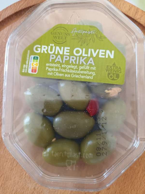 Grüne Oliven, Paprika von Maddy _W | Hochgeladen von: Maddy _W