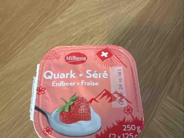 Quark Erdbeer von 95oares | Hochgeladen von: 95oares