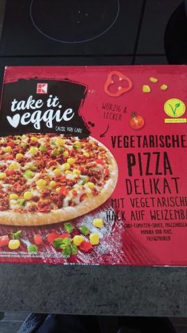 Vegetarische Pizza delikat, mit vegetarischem Hack auf Weizenbas | Hochgeladen von: Phil Field
