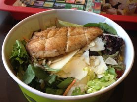 Grilled Chicken Caesar Salad, mit Caesar Dressing | Hochgeladen von: hubatz