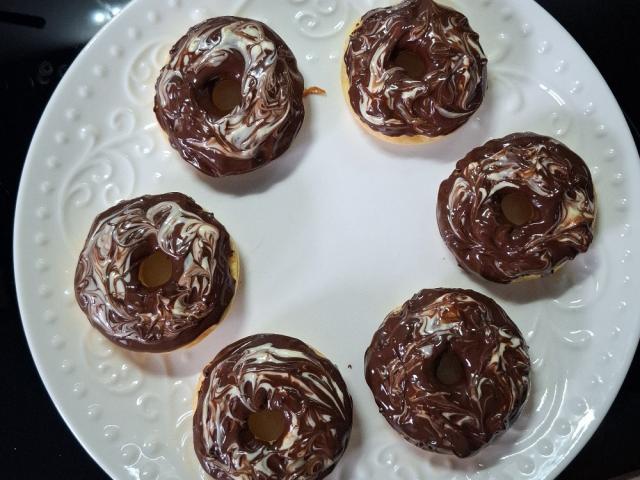 Hochgeladen von: xxx.Lou.xxx