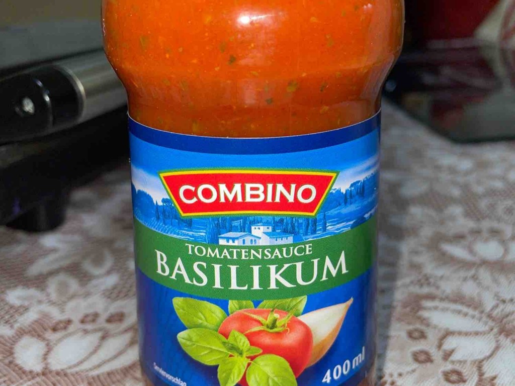 Tomatensauce, mit Basilikum von alan71730 | Hochgeladen von: alan71730
