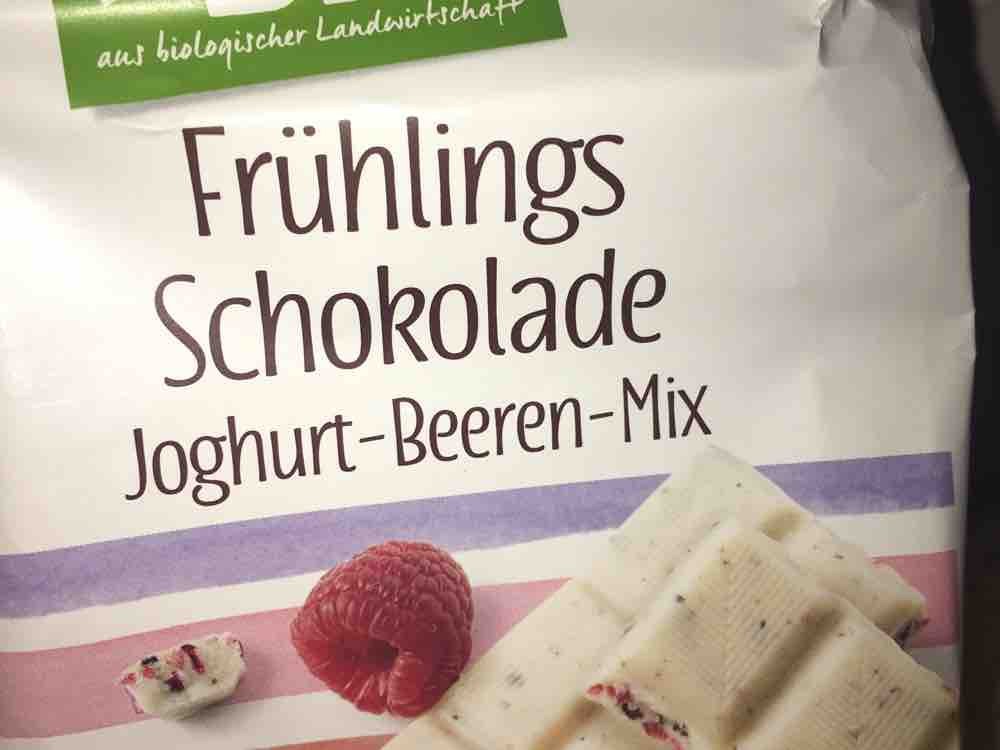 Frhlingsschokolade Joghurt-Beeren-Mix von Julcheeeeeen | Hochgeladen von: Julcheeeeeen