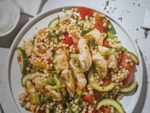 Hähnchen-Perlencouscous Salat von heinkeoliver796 | Hochgeladen von: heinkeoliver796