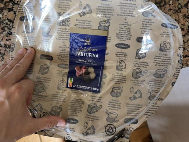 Hochgeladen von: mattilevesque