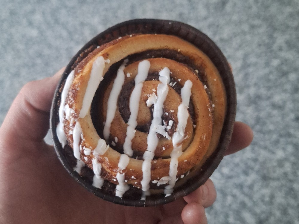Cinnabun von Samir4 | Hochgeladen von: Samir4 Cinnabun von Samir4 | Hochgeladen von: Samir4