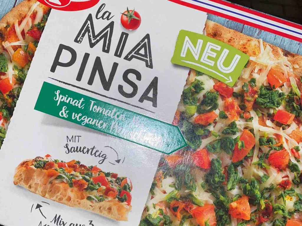 La Mia Pinsa, Spinat-Tomaten-Mix vegan von michisielaff | Hochgeladen von: michisielaff