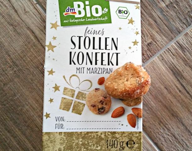 feines Stollen Konfekt, mit Marzipan | Hochgeladen von: elise