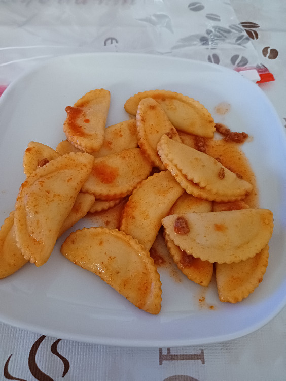 Ravioli Pikant von Ekaterini Coutri | Hochgeladen von: Ekaterini Coutri