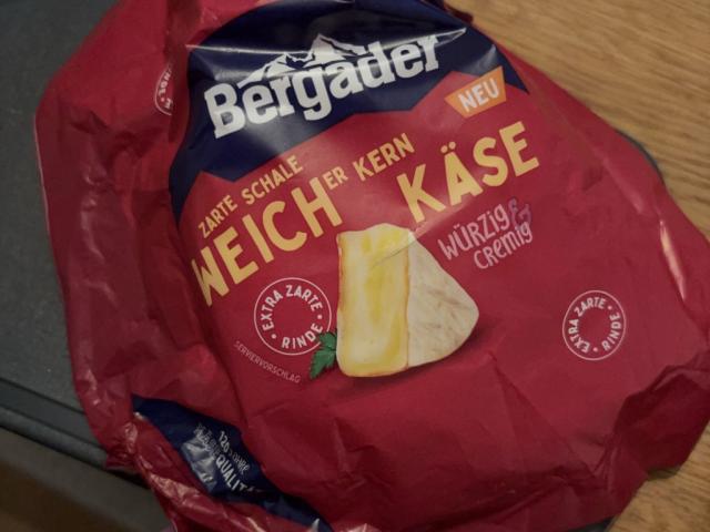 Hochgeladen von: wulfstreet Hochgeladen von: wulfstreet