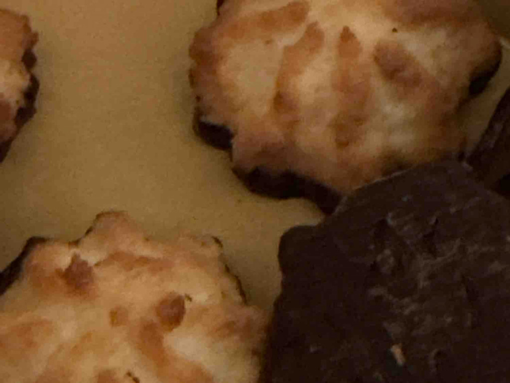 Kokos-Makronen, Mit Zartbitter Schokoladenboden von WaLn | Hochgeladen von: WaLn