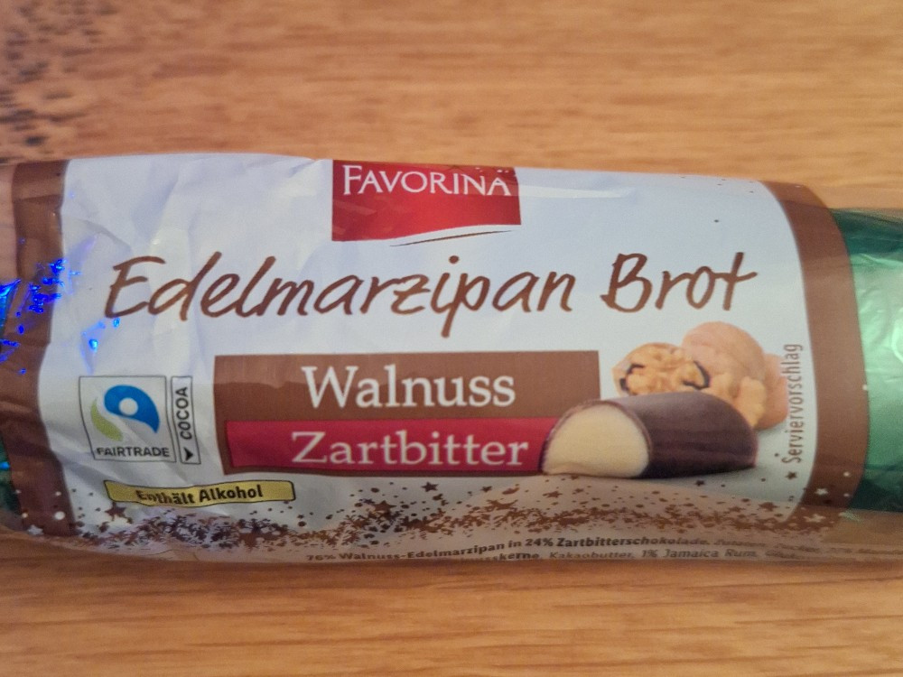 Edelmarzipan Brot, Walnuss, Zartbitter by Mahalove | Hochgeladen von: Mahalove