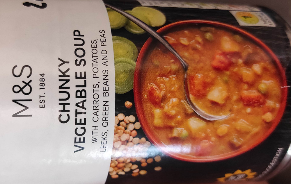 chunky vegetable soup, with carrots potatos leeks Green beans an | Hochgeladen von: thesquirrel
