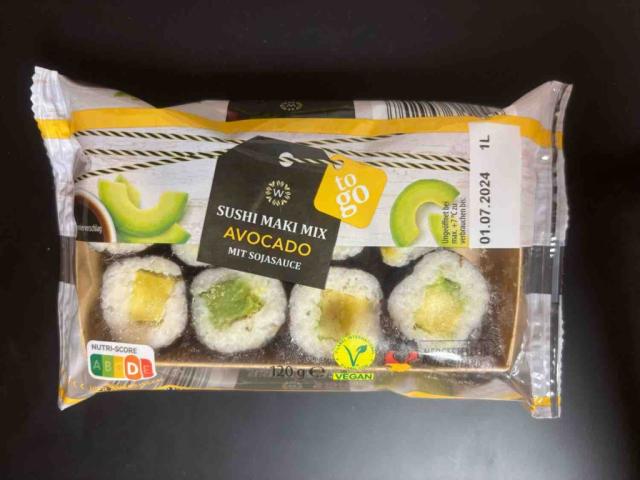 Sushi Maki Mix Avocado, mit Sojasauce von sungminfan95 | Hochgeladen von: sungminfan95