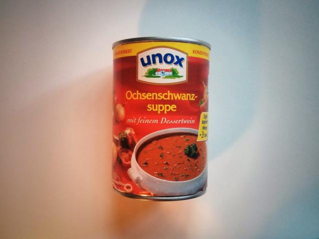 Ochsenschwanzsuppe (Unox), mit feinen Dessertwein | Hochgeladen von: RandyMS