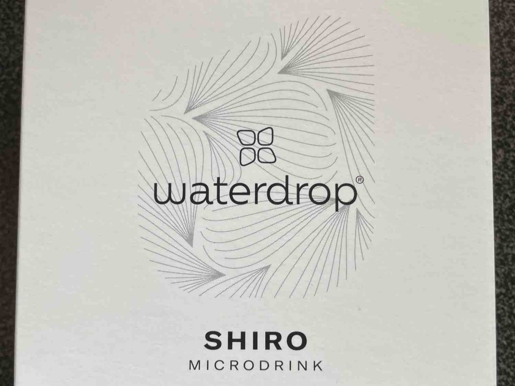 Waterdrop Shiro von warnemuende | Hochgeladen von: warnemuende