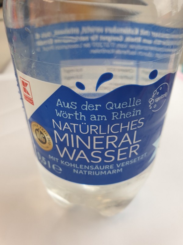 Natürliches Mineralwasser (K Classic) von Joggingbaer | Hochgeladen von: Joggingbaer