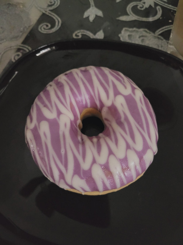 Donuts, weiße Glasur von bellaluna | Hochgeladen von: bellaluna