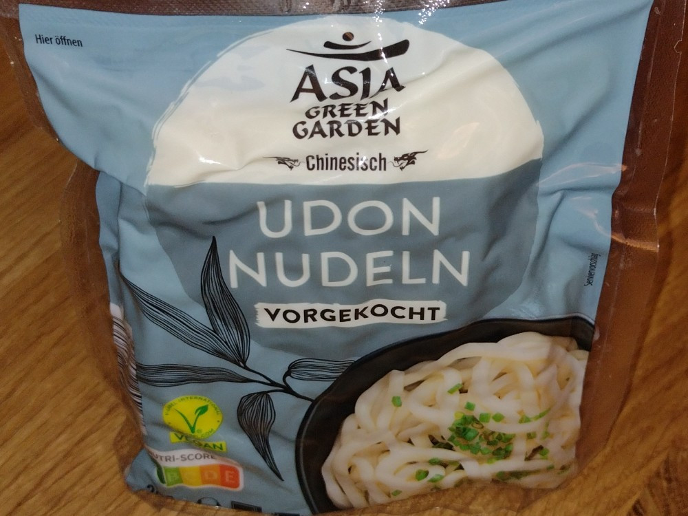 Udon Nudeln, vorgekocht von Frikadelle18 | Hochgeladen von: Frikadelle18