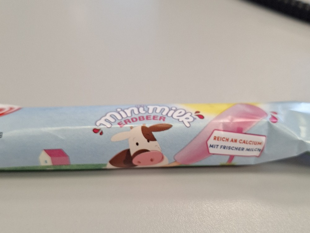 Mini Milk Eis, Erdbeere von Sabi.Sue | Hochgeladen von: Sabi.Sue Mini Milk Eis, Erdbeere von Sabi.Sue | Hochgeladen von: Sabi.Sue