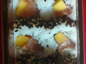 Sushi, California Salmon Mango | Hochgeladen von: Rincewind911