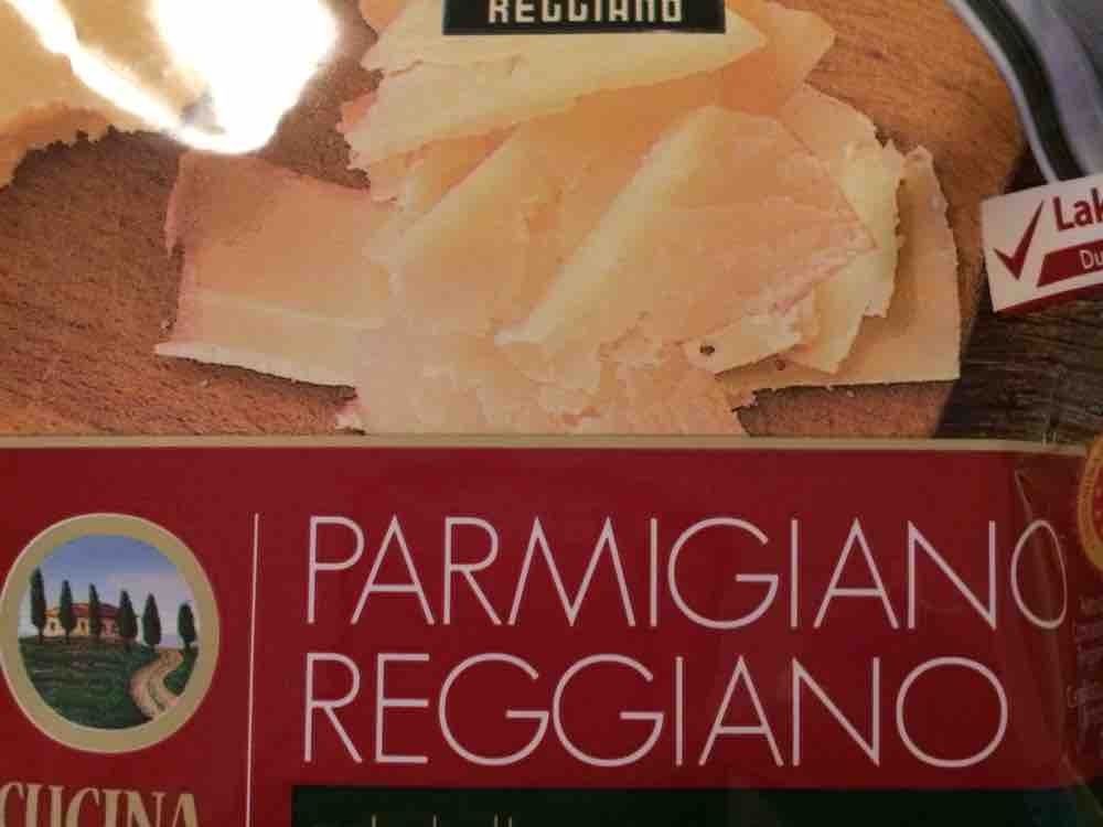 parmiggiano reggiano, gehobelt von Lisaja | Hochgeladen von: Lisaja