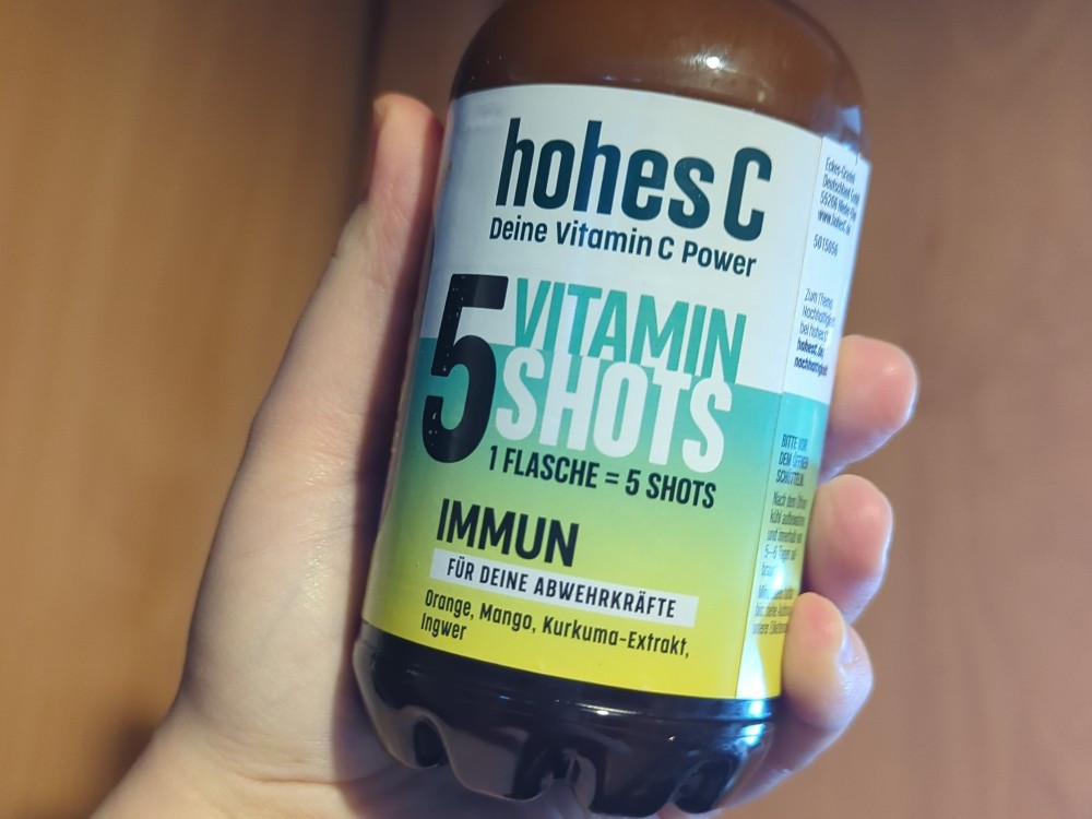 Hochgeladen von: Michellice