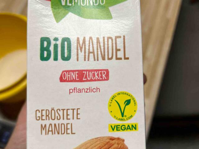 Bio Mandelmilch, ohne Zucker von Zahni | Hochgeladen von: Zahni