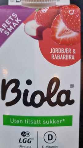 Biola jordbær og rabarbra by molok | Uploaded by: molok