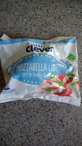 Mozzarella Light, 27 % Fett von zazbencze | Hochgeladen von: zazbencze