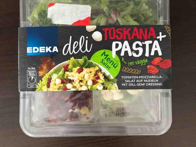 Fotos und Bilder von Salat, Menü Salat deli, Toskana + Pasta (Edeka ...