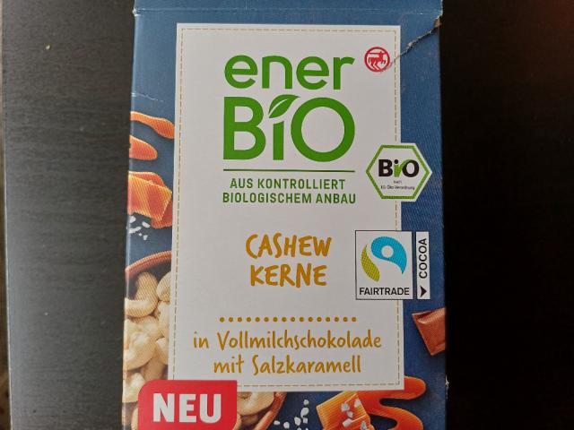 Cashewkerne, geröstet, in Vollmilchschokolade mit Salzkaramel vo | Hochgeladen von: fernsehnudel