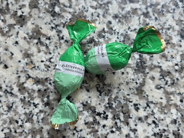 Hochgeladen von: kampioni611