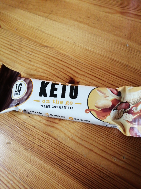 Keto on the go, peanut chocolate bar von Wettl | Hochgeladen von: Wettl