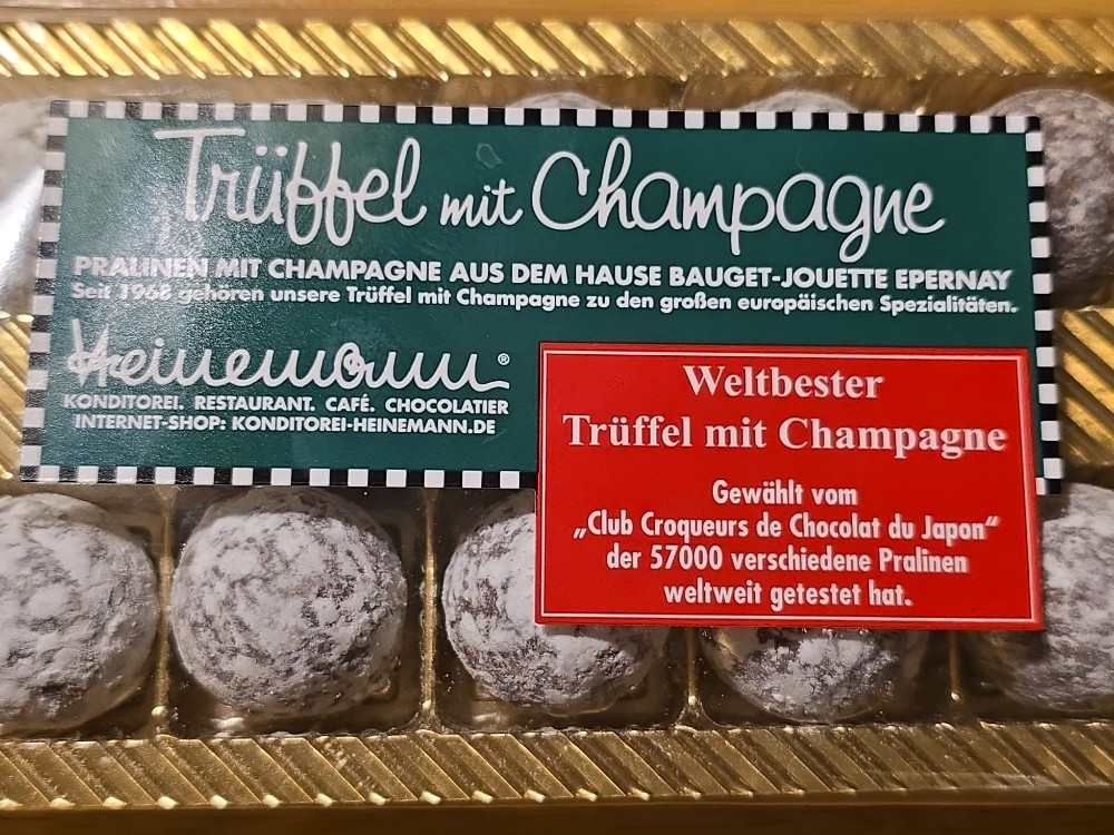 Hochgeladen von: Tanom Hochgeladen von: Tanom