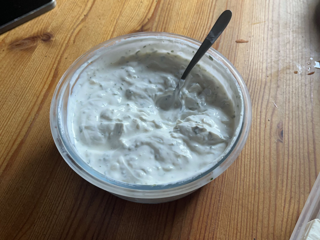 Magerquarkdip, mit Knoblauch von carespo | Hochgeladen von: carespo Magerquarkdip, mit Knoblauch von carespo | Hochgeladen von: carespo