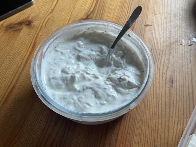 Magerquarkdip, mit Knoblauch von carespo | Hochgeladen von: carespo Magerquarkdip, mit Knoblauch von carespo | Hochgeladen von: carespo