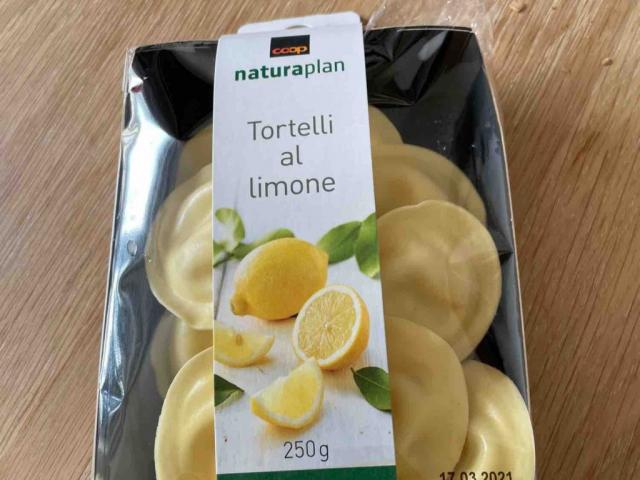 Tortelli al limone by rreuti | Uploaded by: rreuti