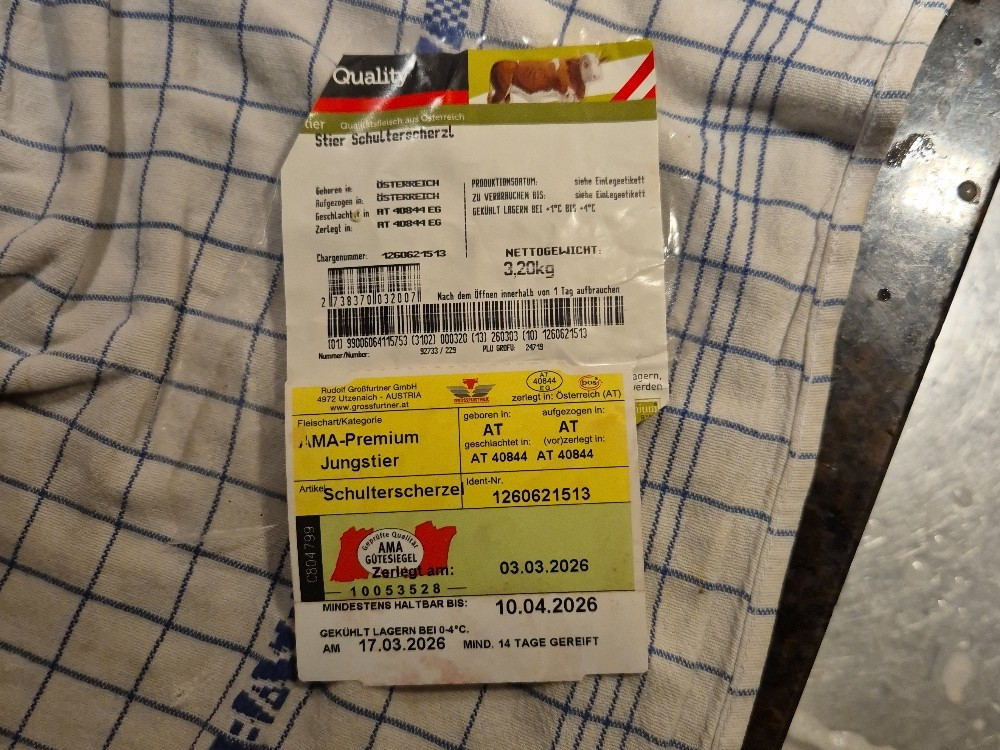 Hochgeladen von: AB212