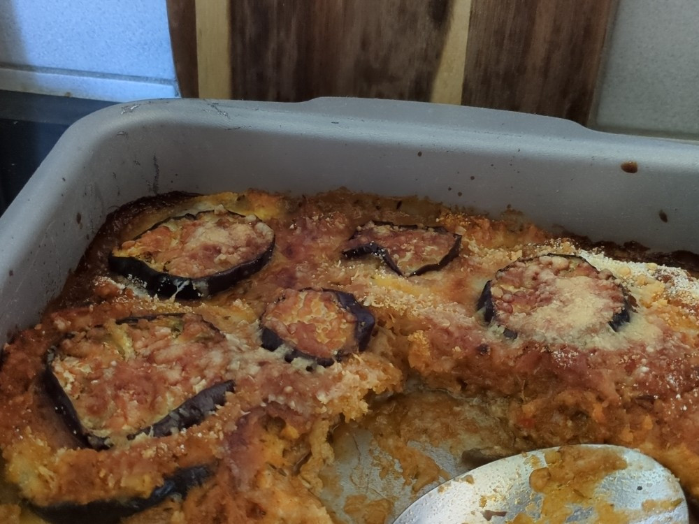 Auberginenauflauf mit Tomatensugo, Thermomix von elli.wird.fit | Hochgeladen von: elli.wird.fit Auberginenauflauf mit Tomatensugo, Thermomix von elli.wird.fit | Hochgeladen von: elli.wird.fit