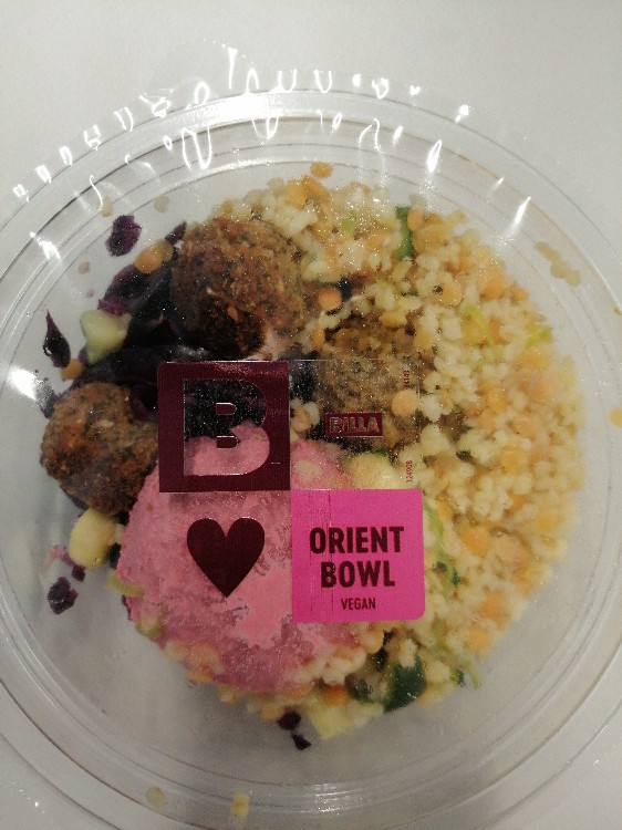 Orient Bowl (Vegan), Bulgur-Linsensalat mit Falafel und Humus vo | Hochgeladen von: WerIschHenno