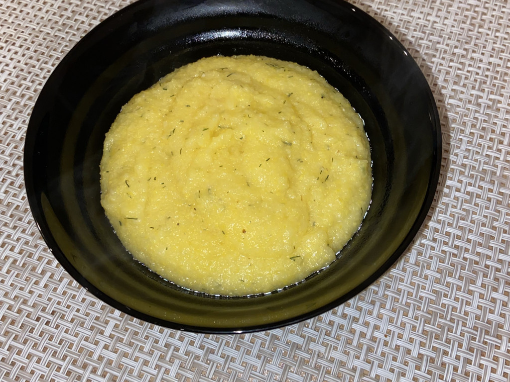 Maisbrei mit Butter von Valeriia2001 | Hochgeladen von: Valeriia2001 Maisbrei mit Butter von Valeriia2001 | Hochgeladen von: Valeriia2001