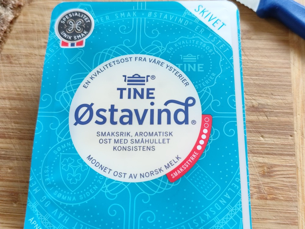 Østavind, käse von mslarvik | Hochgeladen von: mslarvik Østavind, käse von mslarvik | Hochgeladen von: mslarvik