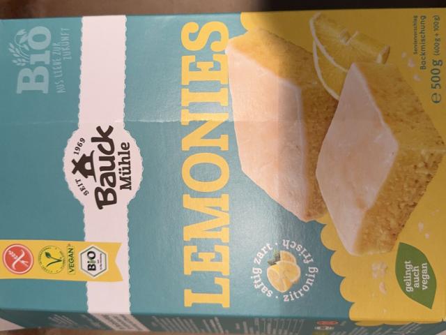 Hochgeladen von: MaButtel Hochgeladen von: MaButtel