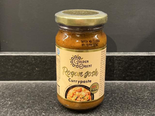 Hochgeladen von: nadjaneiteler573 Hochgeladen von: nadjaneiteler573