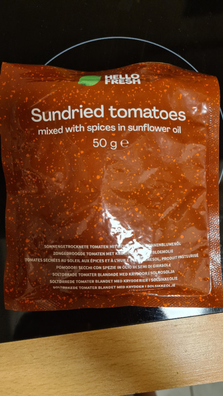 Sundried tomatoes, mixed with spices in sunflowers oil von Janin | Hochgeladen von: Janinchen7