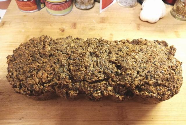 Saftiges Nussbrot, Nach einem Rezept von VitaMoment von bab17 | Hochgeladen von: bab17